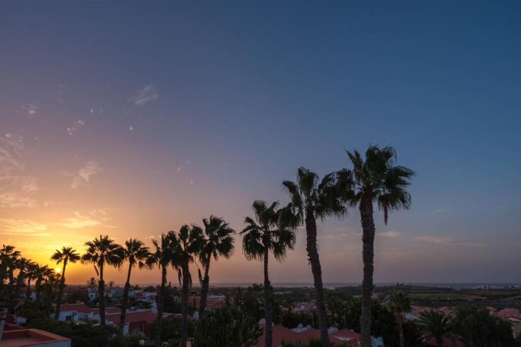 Duplex Con Jardin Y Buenas Vistas Appartement Maspalomas  Buitenkant foto