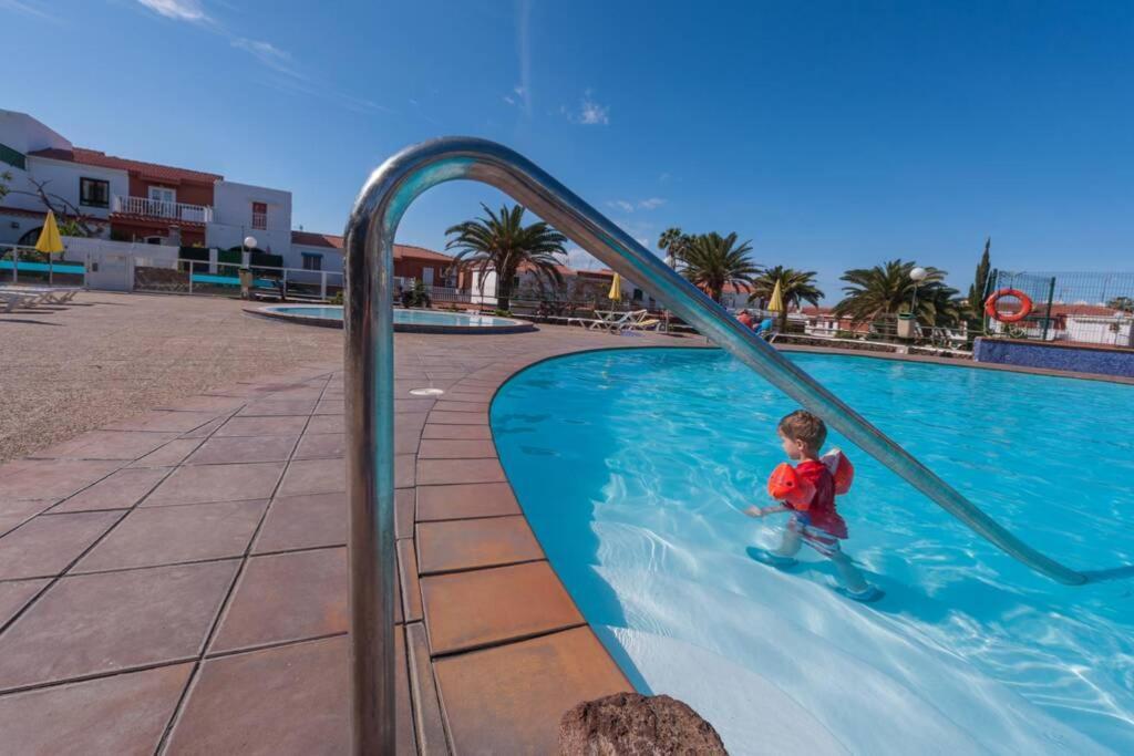 Duplex Con Jardin Y Buenas Vistas Appartement Maspalomas  Buitenkant foto